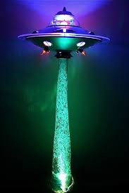 It turns out the lights in the night sky over western washington state on tuesday weren't ufos. Pin On Aliens