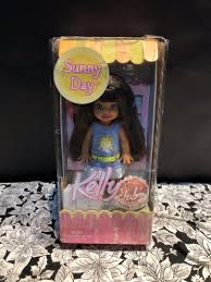 Product features kelly doll and friends are wearing traditional dress from three wonderful countries in europe. Original Vintage Barbie Kelly Friends Deidre Doll Accessories Hobbies Toys Toys Games On Carousell
