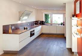 Moderne landhauskuche marinara u form einbaukuche premiuklasse grun. U Form Kuchen Kaufen Wochen Haltbar Gewurze Spruch Kuchenkrauter