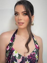 Marcela Mena Makeup added a new photo.