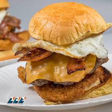 Besides being known for having excellent american food, other cuisines they offer include hot dogs, fast food, pizza, burgers, and bar & grills. 123 Burger Shot Beer Restaurant 738 10th Ave New York Ny 10019 Usa