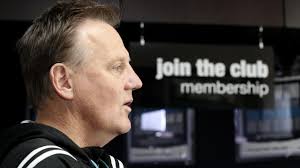 Chris Dittmar digs heels in