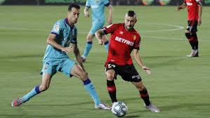 B is a spanish football team based in vigo, pontevedra, in the autonomous community of galicia. Celta Vigo Vs Barcelona Tiga Pemain Blaugrana Absen