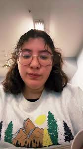 Ana Ulloa (@apulloa)