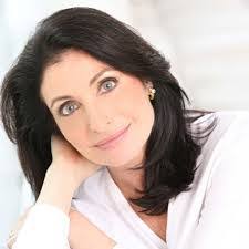 Jeannette Graf's Instagram, Twitter & Facebook