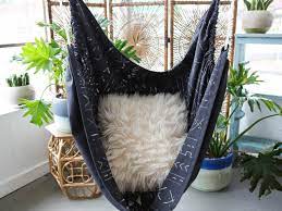 Fray the ends with your hands to give it a wispy, natural look (image 5). How To Make A Diy Hammock Out Of Mudcloth Hgtv S Decorating Design Blog Hgtv