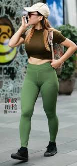 Camel lanyard color with suede toe and heel. Cameltoe