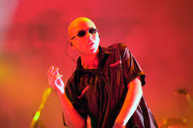 Paraná, provincia de entre ríos, 17 de enero de 1949) conocido como indio solari, es un músico argentino, miembro fundador del grupo patricio rey y sus redonditos de ricota. El Indio Solari Planea Un Show Por Streaming Para 2021 Silencio