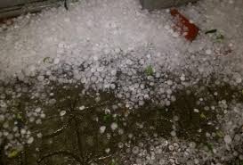 Jun 01, 2021 · a chuva de granizo que atingiu a região deixou ruas cobertas de gelo e mudou a paisagem de diversas cidades da região. Chuva De Granizo Atinge Baixada E Zona Norte Do Rio Jornal Hora H