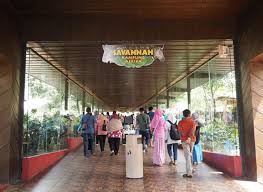 Harga tiket dibagi menjadi dua weekday dan weekend/musim liburan. Pilihan Tempat Wisata Di Malang Look At Me