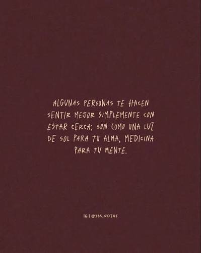 Algunas personas&hellip; &iquest;Tienes a alguien así?✨ Menciónale.???? . . . . . #365notas  #palabrassabias #letrasenversos #libros #poesia #frasesparacompartir  #textospoeticos #dichos #pensamientospositivos #nochedepoemas  #accionpoeticafrases #librosrecomendados ...