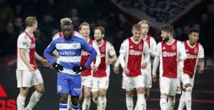 De tekst is beschikbaar onder de licentie creative commons naamsvermelding/gelijk delen, er kunnen aanvullende voorwaarden van toepassing zijn. De Graafschap Fans Dwingen Bewondering Bij Eigen Spelers Af Zij Zijn Top Voetbalprimeur Nl