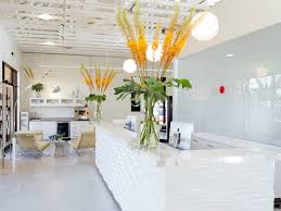 Or schedule one of over 150 signature spa and salon treatments. 21 Of Las Vegas Best Hair Salons For A Cut And Color Racked Vegas
