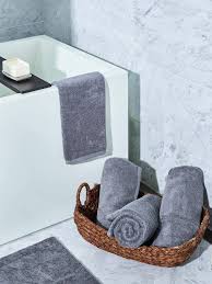 › best bathroom towels to buy. 7 Organic Bath Towels To Elevate Your Bathtime Ritual