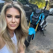 Wendy Hagerman's Instagram, Twitter & Facebook