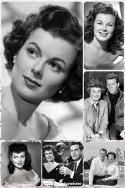 Fran Brill's Instagram, Twitter & Facebook