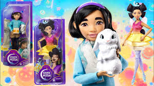 Fueled by memories of her mother, resourceful fei fei builds a rocket to the moon on a mission to prove the existence of a legendary moon goddess. Over The Moon Fei Fei And Chang E Dolls By Mattel Review Unboxing Netflix Youtube