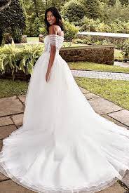 Romantische brautkleider von sincerity bridal. Romantische Und Traditionelle Brautkleider Sincerity Bridal