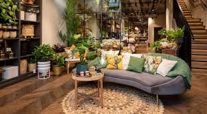 Le n°1 du mobilier et de la décoration en france → découvrez nos produits, nos solutions et conseils d'aménagement. Le Premier Concept Store H M Home De Belgique Vient D Ouvrir Ses Portes