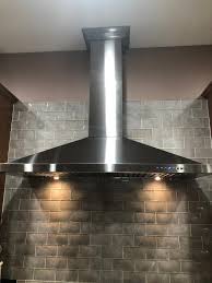 This elegant vented crown molding piece will complete your zline wall mount range hood in stainless steel by providing a smooth transition from your hood to ceiling, and. Zline Designer Series Wall Mount Range Hood Kb2 4ssxs