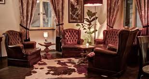 (uk, new england, tidewater) ipa(key): Restaurant Room Finest Steaks Ulm