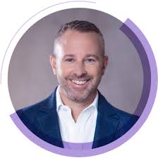 Samuel Mantle's Instagram, Twitter & Facebook