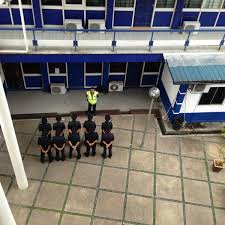 Katanya, balai polis bergerak akan disediakan di dua lokasi itu. Fotos En Ibu Pejabat Polis Daerah Klang Selatan Jalan Gedung Raja Abdullah