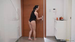 Back And Forth Fucking photo set - OK.PORN