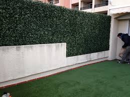 Avec France Haie Separez Vos Terrasses Balcons Rez De Jardins Avec Nos Haies Artificielles Et Nos Feuillages Brise Vue Jardin Brise Vue Haies Artificielles