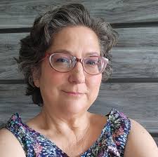 I don't see the point of the back porch. Why would you want to store a  stove or a carrot field????? Wish I looked at your page before clicking