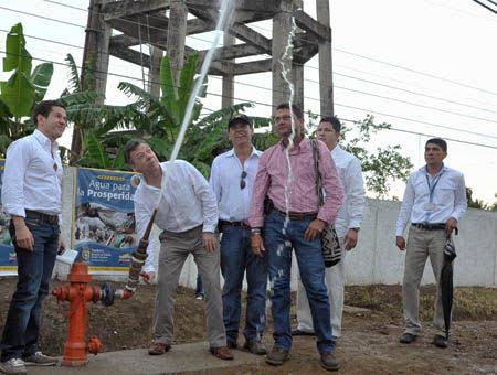 Inauguración del acueducto municipal