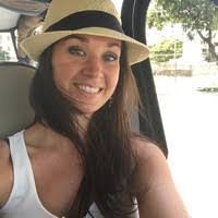 Hollie Bauer's Instagram, Twitter & Facebook