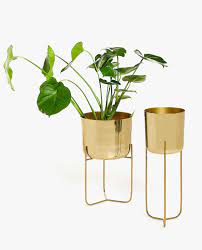 Image 0 Of The Product 6 Gold Iron Flowerpot Bathroom Plants Flower Pots Zara Home