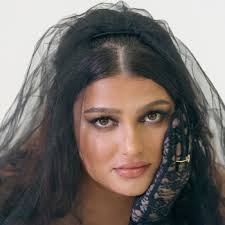 Watch NNV: Bali Instagram Tour