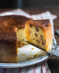 Gateau De Semoule Aux Raisins Secs Et Caramel Recette Gateau De Semoule Desserts Sucres Raisins Secs