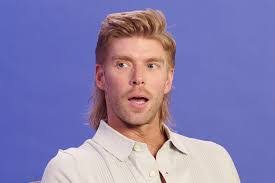 Kyle Cooke's Instagram, Twitter & Facebook