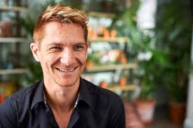 Undeveloper: better techies, better tech