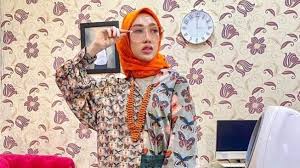 Viral Dokter Berhijab Dikritik Gara Gara Baju Umbar Aurat Ini Faktanya Nkriku