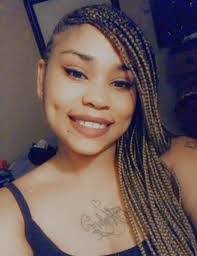 Samia Jones's Instagram, Twitter & Facebook