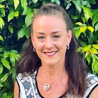 10+ perfiles de «Strutt»