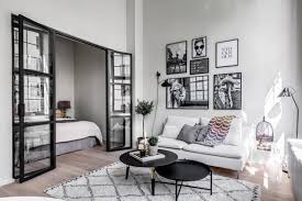 سرير في مكانة شقة من غرفة واحدة ميزات التطبيق