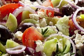Letnja salata sa kukuruzom i feta sirom. Grcka Salata Na Najbolji Nacin Domacice Kriju Ovaj Trik Za Popularnu Mesanu Salatu Sa Feta Sirom