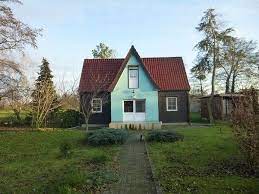 Auch wenn die preise für häuser und wohnungen insgesamt dem allgemeinen immobilientrend folgen und teurer werden, gibt es noch zahlreiche nischen beim bauen, kaufen oder mieten zu entdecken. Haus Zum Verkauf Burger Str 1 39288 Burg Jerichower Land Kreis Mapio Net