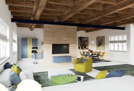 Perfette per separare cucina e soggiorno sono le porte scorrevoli sliding doors o interpareti, meglio se arricchite da esclusivi rivestimenti; Open Space Soggiorno Cucina Si O No Tramontin Arredamenti