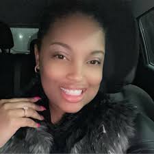 Asia Jacobs updated her profile picture.