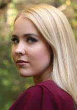 Peggy Poling's Instagram, Twitter & Facebook