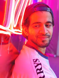 Free Photo: Rahul Shetty and DJ Bravo