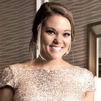 Cari Jones, Notary Public in Naples, FL 34107