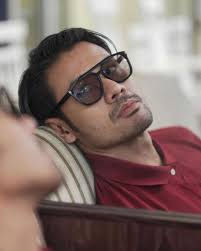 10 Potret Karismatik Chicco Jerikho, Kece Abis!