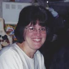 Nellie Drake's Instagram, Twitter & Facebook